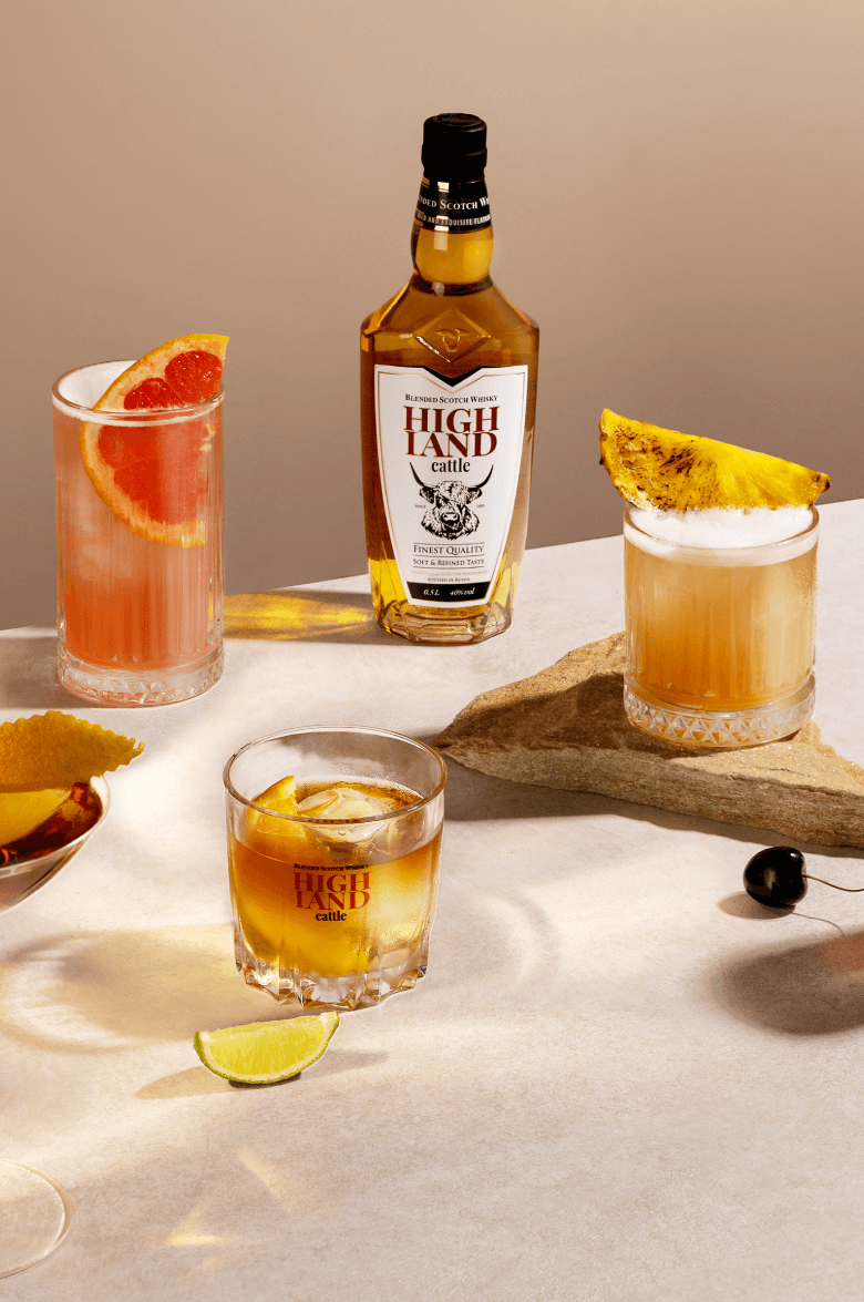 Хайлэнд Кэттл Блендед купажированный виски в подарочной упаковке 0.7 л